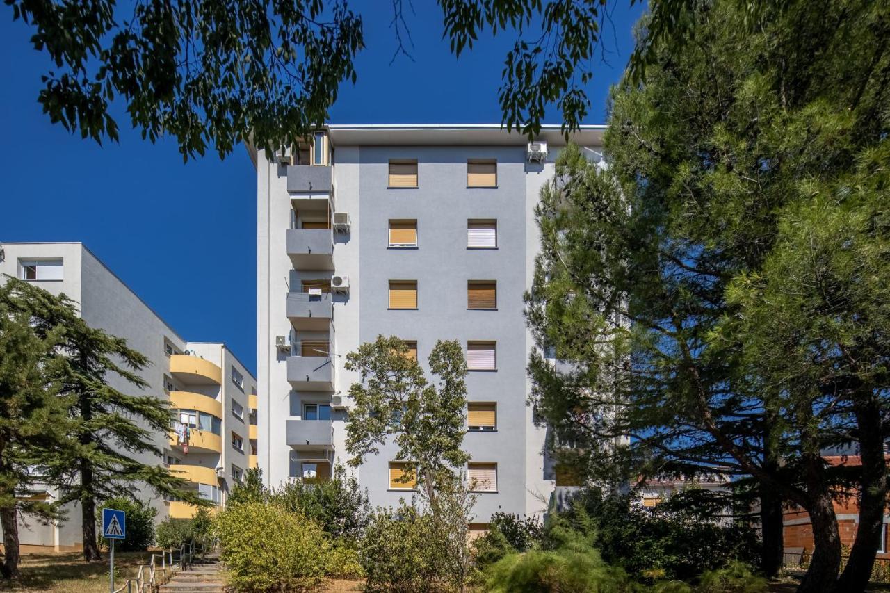 Blue Allure Apartment Риека Экстерьер фото